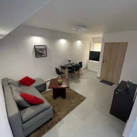 Apartament Medalionow Z Parkingiem Lublin Exterior foto