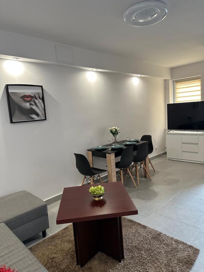 Apartament Medalionow Z Parkingiem Lublin Exterior foto