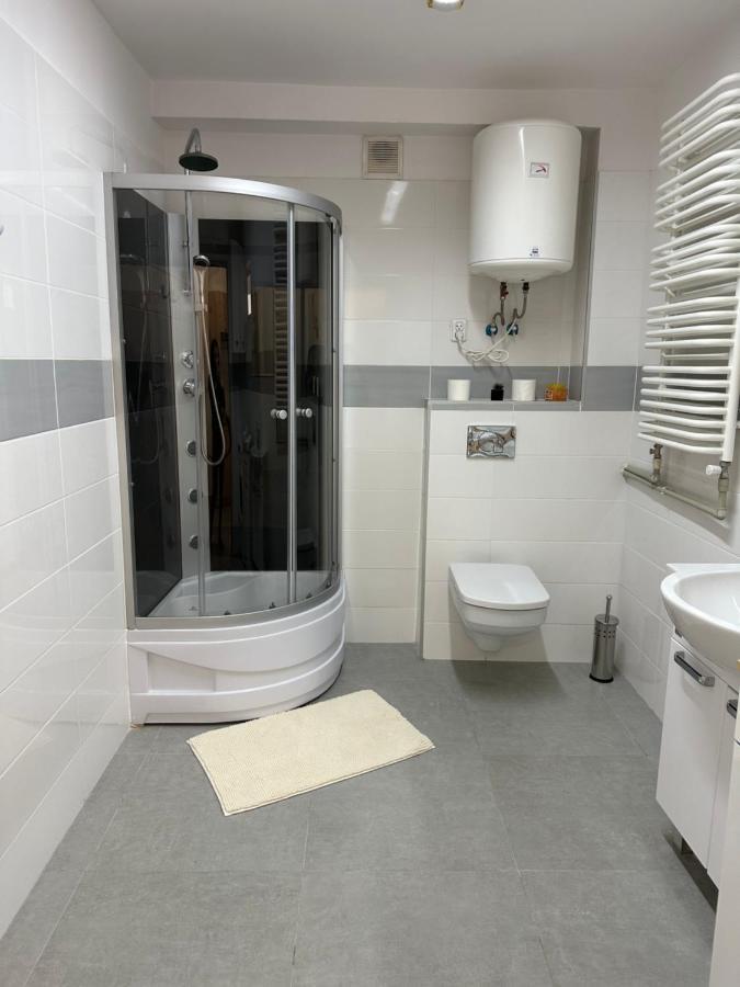 Apartament Medalionow Z Parkingiem Lublin Exterior foto