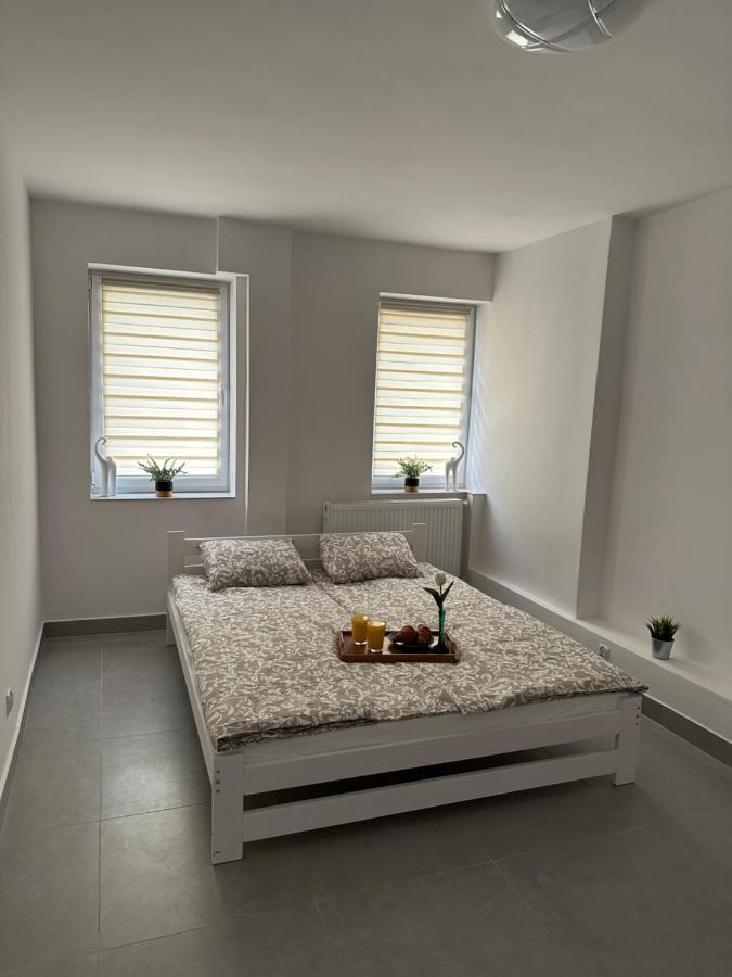 Apartament Medalionow Z Parkingiem Lublin Exterior foto